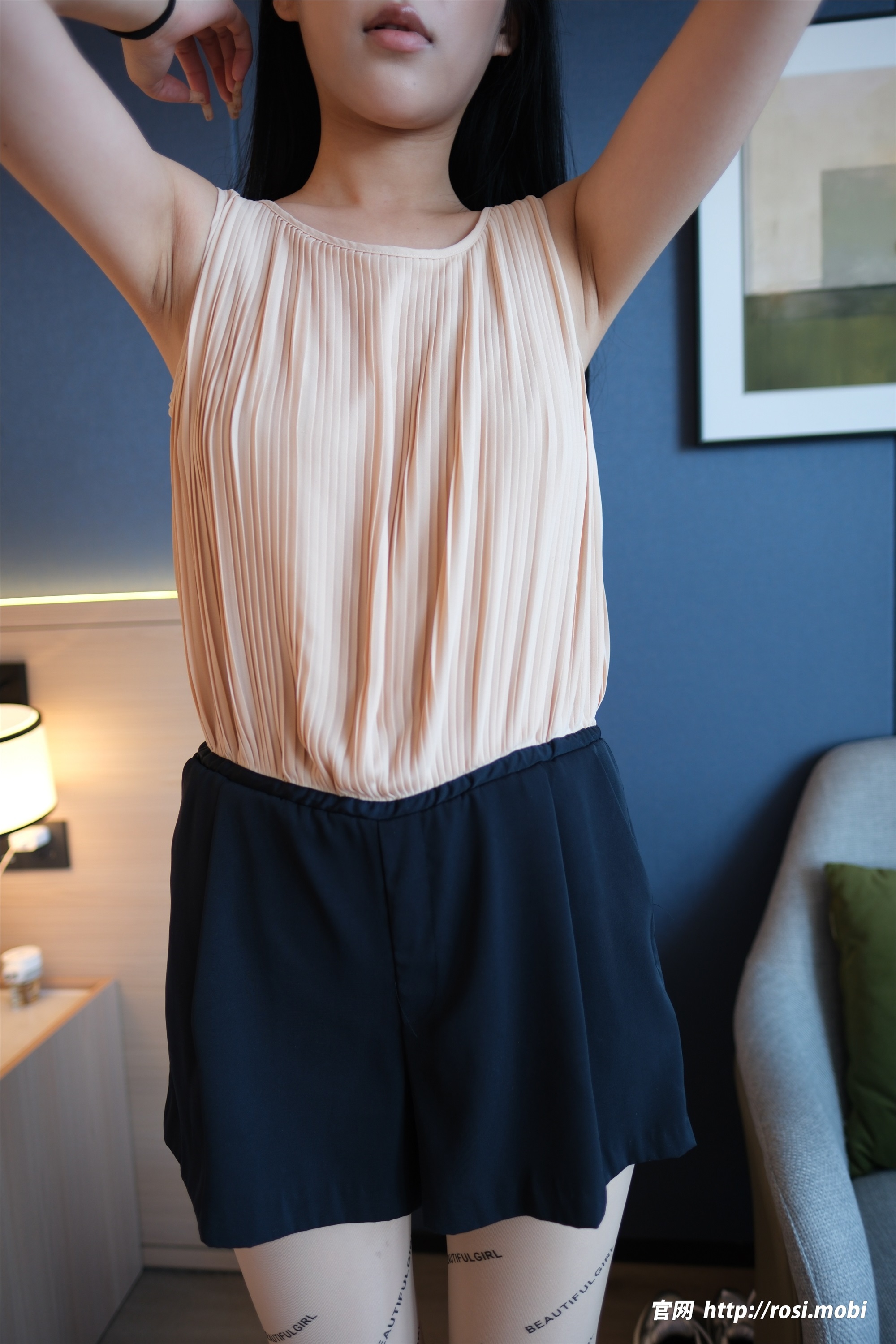 ROSI写真 2025.02.10 NO.4816